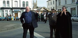 Final Good Friday procession for Holsworthy Rector