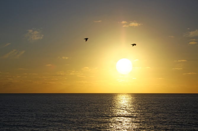 This week's sunny weather forecast ahead of the Bank Holiday weekend 