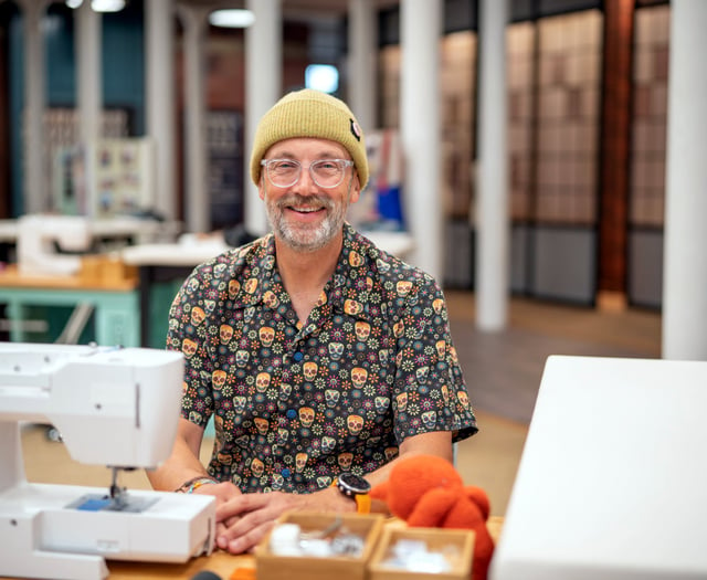 Postman demonstrates his skills in sewing bee