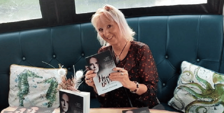 Susan Pfeiffer at her book launch in The Barge, Bude