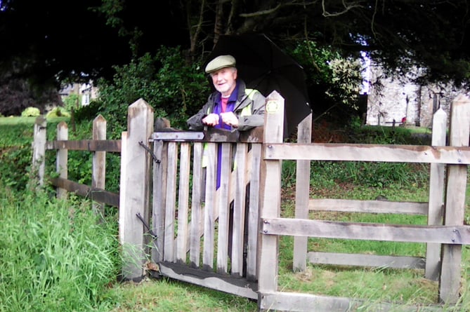 The stile between the churchyard and the parkland has been replaced with a beautifully crafted wooden gate 