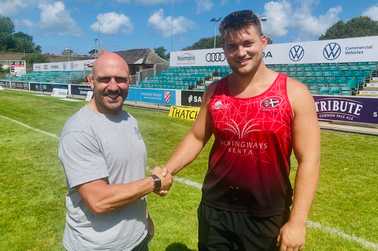 New signing Milo Hallam with Cornish Pirates joint head coach, Alan Paver. Picture: Cornish Pirates