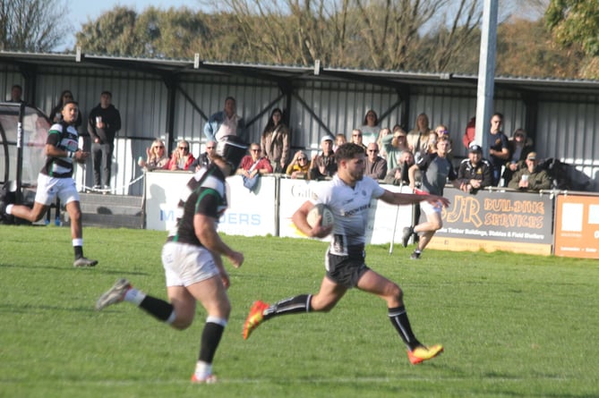 George Hillson gallops away to score. Picture: Paul Hamlyn