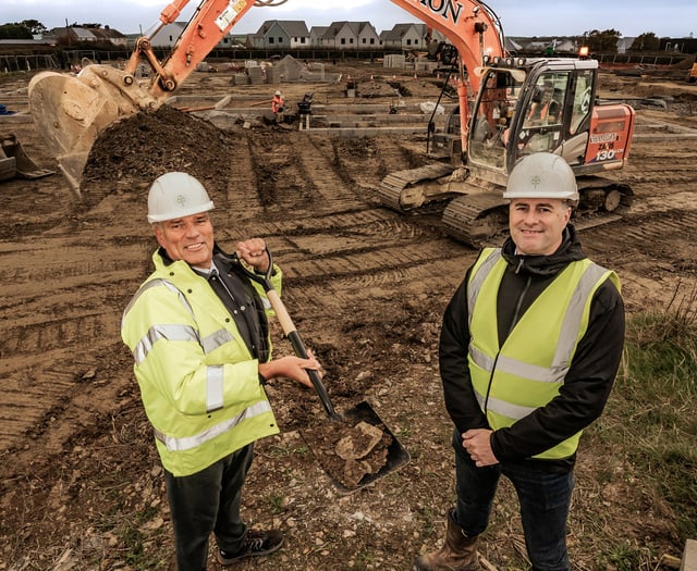 Mayor helps break ground on new housing development in Padstow