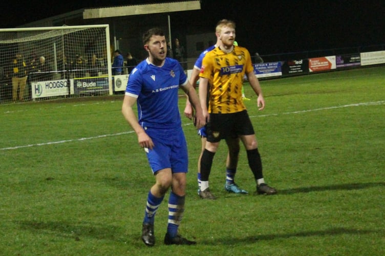 Lloyd Scaife (Bude) and Rubin Wilson (Fal).